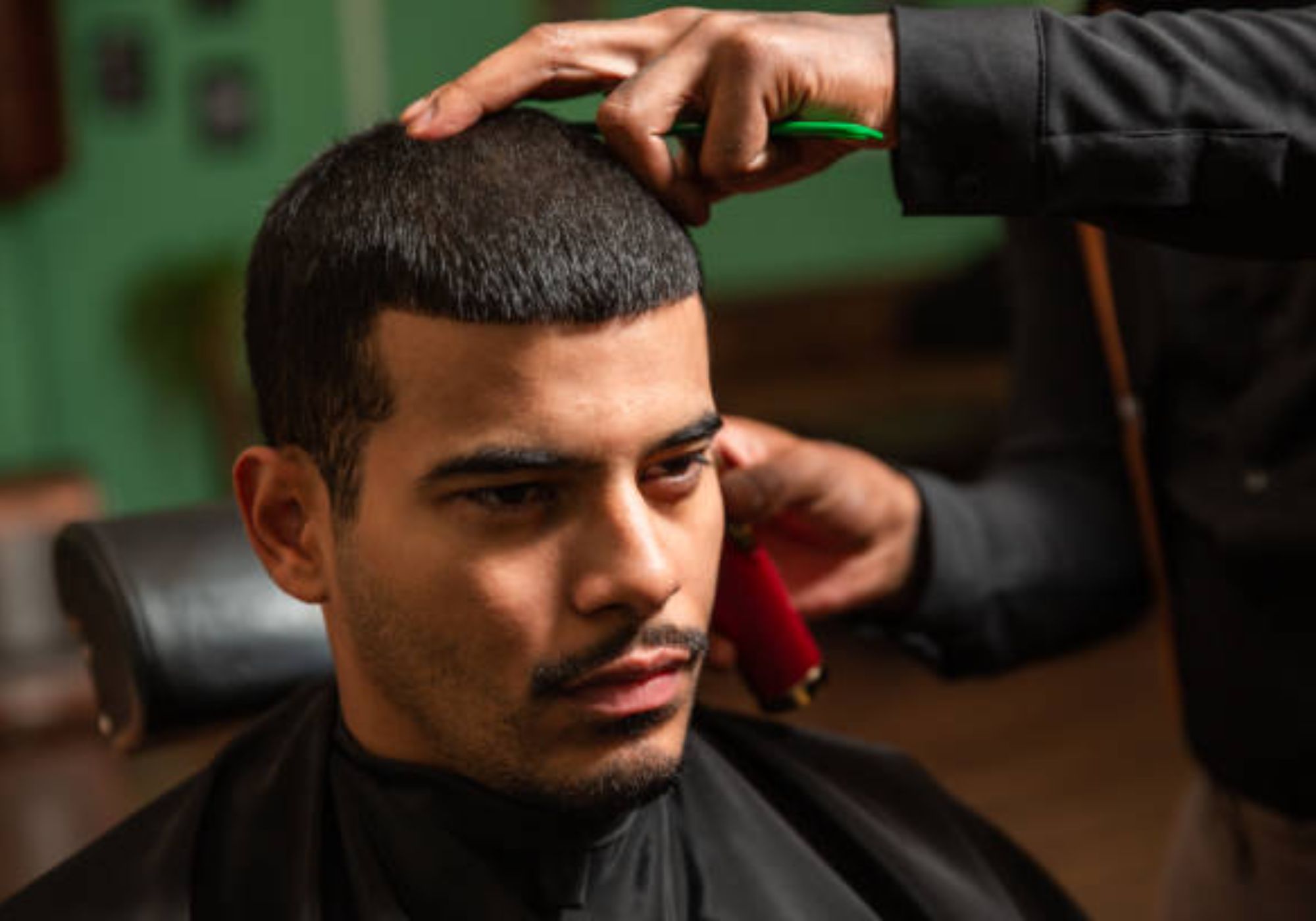 Line up and edge up at Deja Vu Barbershop
