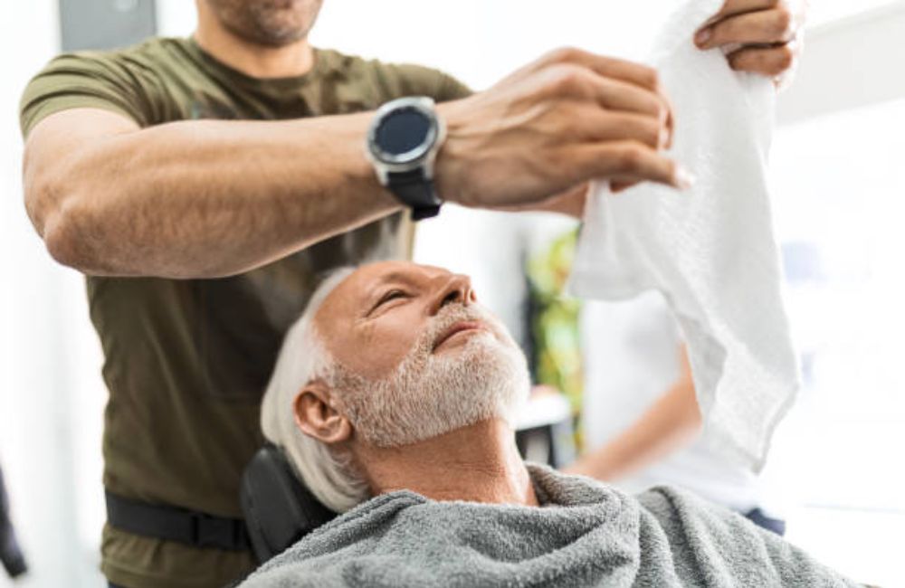 Hot Towel Shaves In Manhattan, New York
