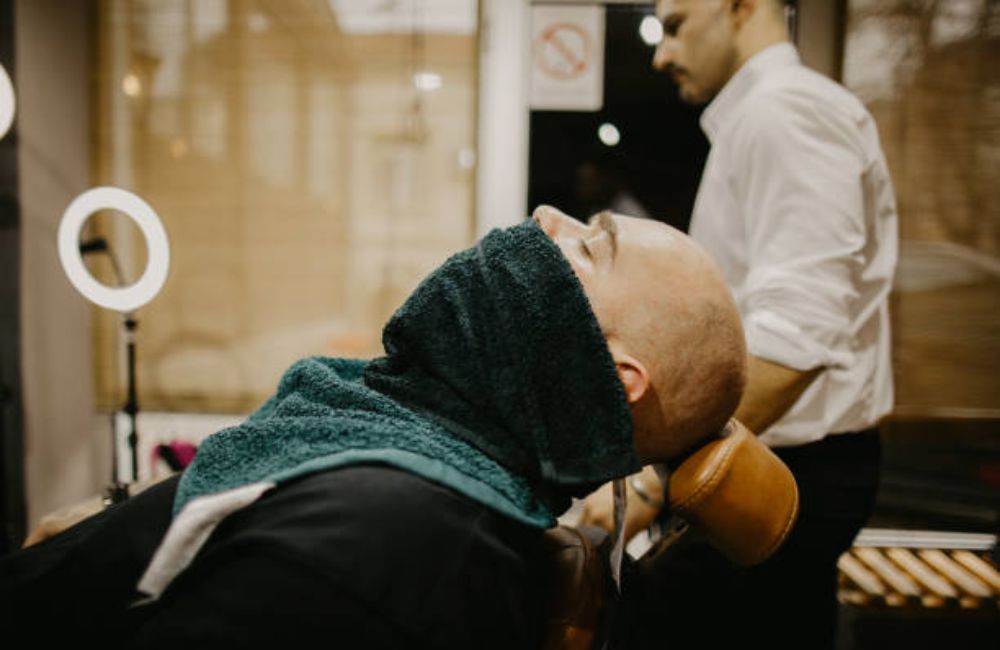 Hot Towel Shaves In Manhattan, New York
